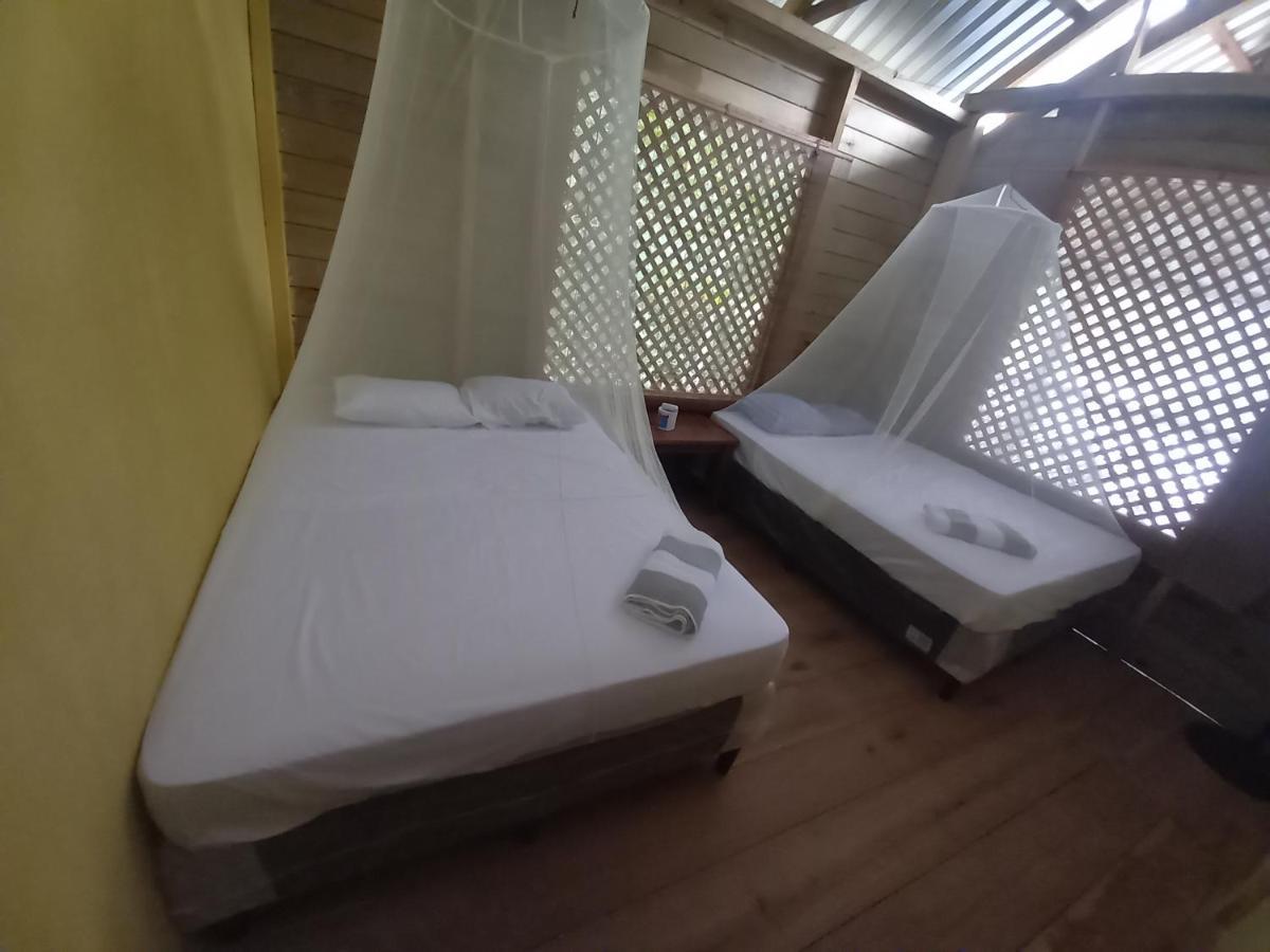 Casa Manati Hotel Livingston Bagian luar foto